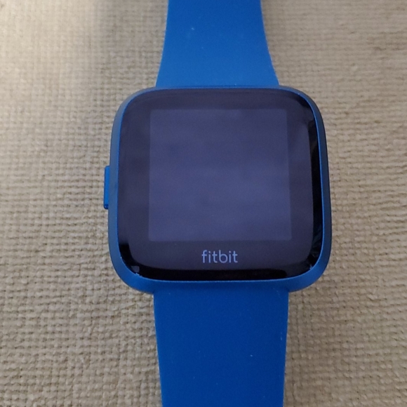Fitbit Versa Lite Edition - Picture 5 of 8